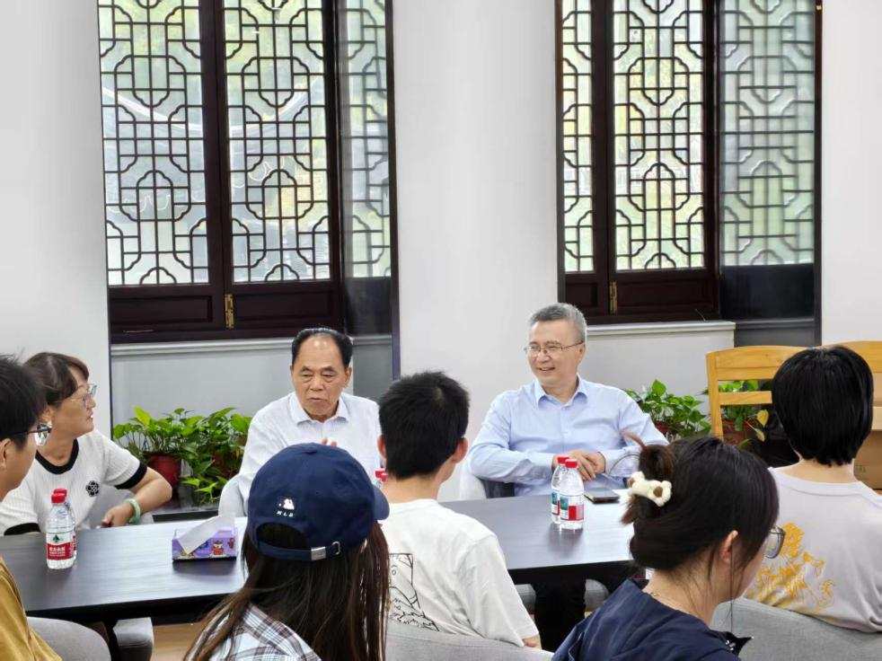 1759994611612081349.png 图片1.png