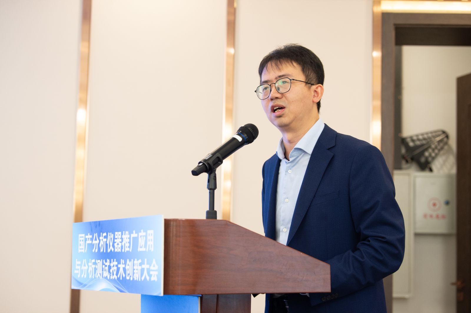 1762392541066009175.jpg 江德臣.jpg